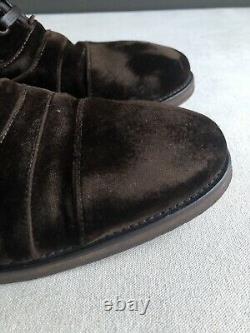 698$ John Varvatos Brown Distressed Velvet Fleetwood Boots Size 9.5B 349$