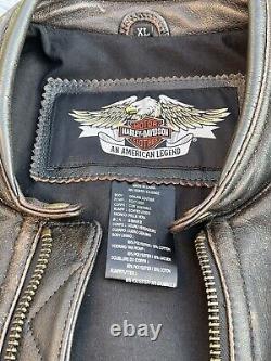 Harley davidson mens leather jacket XL. Distressed dk brown. Hardly used