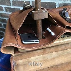 ONE-OF-A-KIND VINTAGE 1990s DISTRESSED LEATHER MACBOOK PRO BRIEFCASE BAG R$898