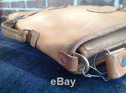 VINTAGE 1970's DISTRESSED BASEBALL GLOVE LEATHER SURFACE PRO BRIEFCASE BAG R$598