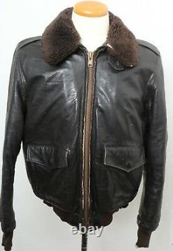 Vintage L. L. Bean Distressed Leather Fur Collar Shearling Lined Coat Men's M