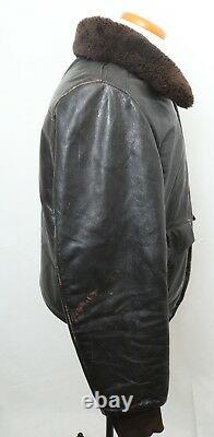 Vintage L. L. Bean Distressed Leather Fur Collar Shearling Lined Coat Men's M