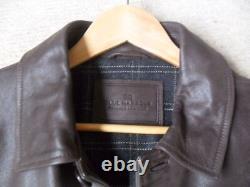 Manteau en cuir brun foncé à l'aspect vieilli de la collection Blue Harbour de M&S, taille M, d'une valeur de £399.