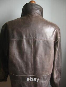 Manteau en cuir véritable VINTAGE trench 42 MED rétro à large col rouge délavé RED HERRING.
