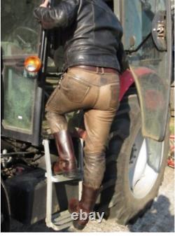Pantalons de motard vintage en cuir véritable pour hommes avec 5 poches, aspect usé.